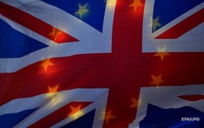 Франция обвинила Британию в затягивании переговоров по Brexit