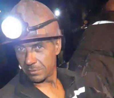 На Львовщине продолжается подземная шахтерская забастовка: жены горняков готовы перекрывать магистрали