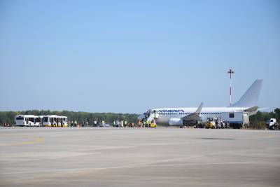 В Воронеж еще одним вывозным рейсом из Армении доставили 99 человек
