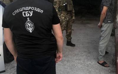 СБУ задержала группу вымогателей, которые угрожали убийствами состоятельным украинцам