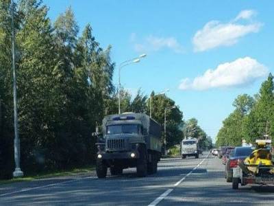 Российский ОМОН, который в качестве военного резерва должен был зайти в Беларусь, возвращается на базы, опубликовано видео