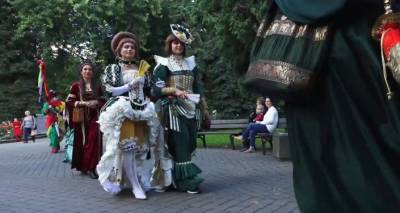 "Майский граф": фестиваль-карнавал Средневековья в Риге