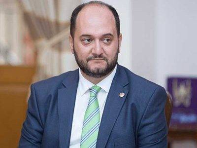 Министр образования Армении обеспокоен действиями ФИДЕ