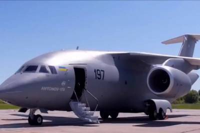 "Антонов" изготовил первый самолет без российских деталей