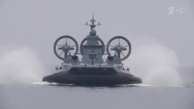 В рамках учений «Океанский щит» российский морской десант высадился на необорудованное побережье