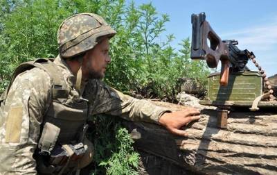 На Донбассе три обстрела, ВСУ на огонь не отвечают