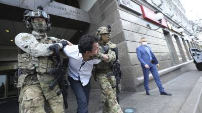 Человек, захвативший заложника в Киеве, задержан