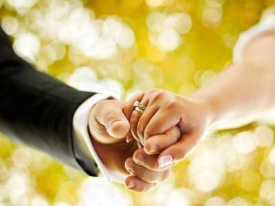 Возобновление свадеб может привести к новым заражениям