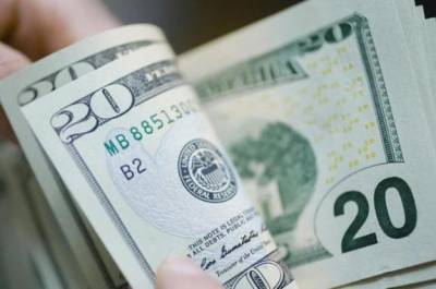 Межбанк открылся подорожанием доллара и евро