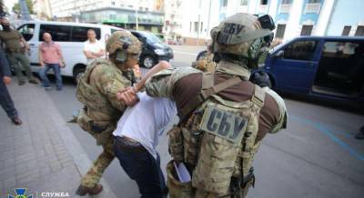 Захват банка в центре Киева: задержанному сообщили о подозрении в терроризме