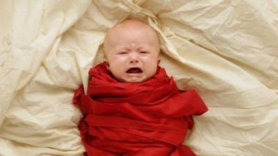 Как понять, почему плачет грудной ребенок?