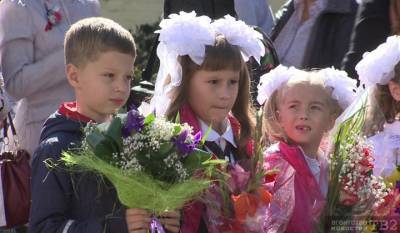 Школьные линейки в Томской области пройдут в обычном режиме