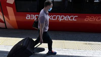 Более 42 тысяч пассажиров без масок и перчаток оштрафовали в Москве