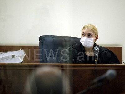 Суд оставил в силе решение об аресте имущества Роберта Кочаряна и Армена Геворкяна