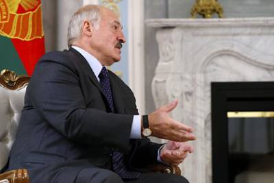 Лукашенко пригрозил пожаром «до Владивостока» при революции в Белоруссии