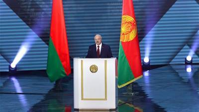 Лукашенко анонсировал изменение Конституции Белоруссии