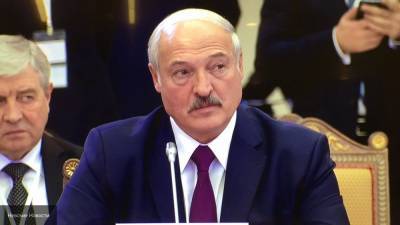Глава Белоруссии назвал "несчастными девчонками" Тихановскую и ее сторонниц
