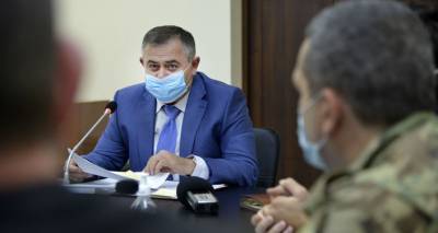 Артак Давтян обсудил с главами компаний перспективы развития армянских беспилотников