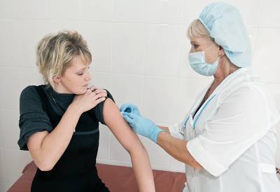 Осенью появятся три новых штамма гриппа, от которых россияне еще не прививались