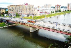 Торги на реконструкцию Красного моста не состоялись