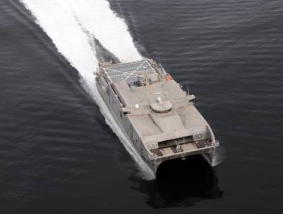 Скоростной десантный транспорт «Ньюпорт» готов для передачи флоту США