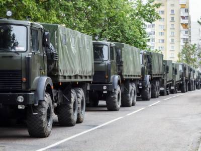 В Белоруси объявили военные сборы, они начнутся через два дня после выборов президента
