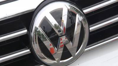 Volkswagen отзовет в России 57 автомобилей для утилизации