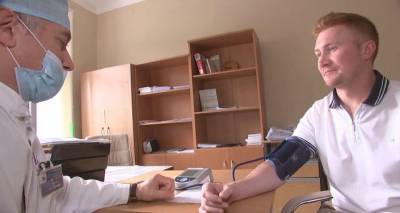 Иммунитет есть: добровольцы, испытавшие российскую вакцину, прошли медобследование – видео