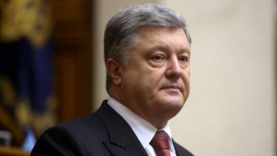 Экс-депутат Рады обвинил Порошенко во внедрении иноагентов во власть
