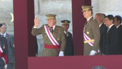 Вице-премьер Испании пристыдил сбежавшего из страны экс-короля