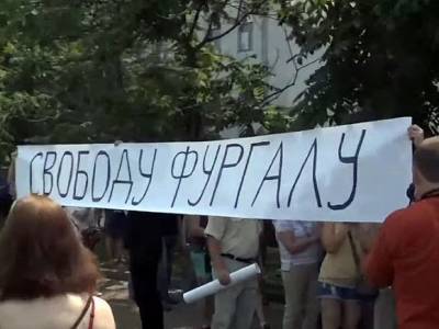 Жириновский пожаловался, что к Фургалу не пускают даже коллег по партии