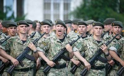Беларусь мобилизует 3000 солдат из-за опасений вторжения