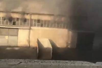 Чудом выживший очевидец снял видео взрыва в Бейруте вблизи
