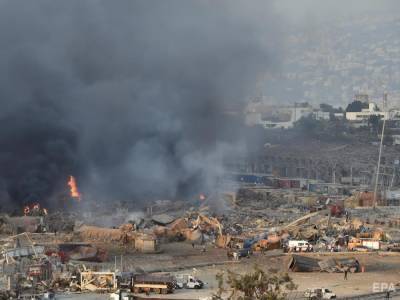 В результате взрыва в Бейруте погибли минимум 10 человек
