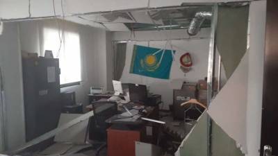 МИД РК: В результате взрыва в Бейруте пострадало здание дипмиссии Казахстана, ранен консул