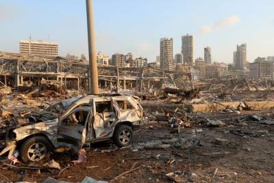 Жена и дочь премьер-министра Ливана пострадали при взрыве в Бейруте