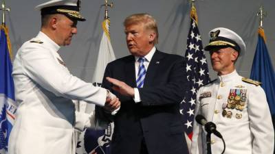Трамп поздравил военнослужащих Береговой охраны с 230-й годовщиной ее создания