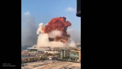 Переполненные больницы после взрыва в Бейруте попали на видео