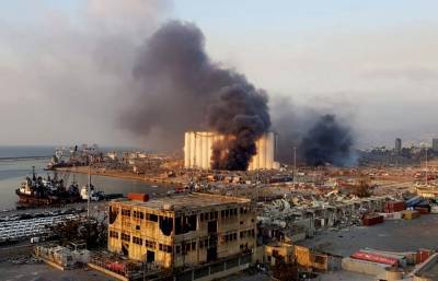 Во время взрыва в порту Бейрута находились два украинских судна