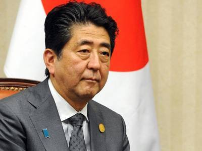 «Кровавая рвота»: СМИ сообщили об ухудшении здоровья Синдзо Абэ