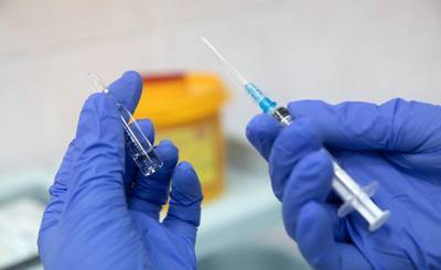 Российский министр здравоохранения: Россия готовится к массовой вакцинации от нового коронавируса в октябре (Гуаньча, Китай)