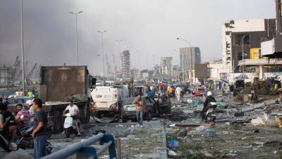 Премьер Ливана уточнил причину взрыва в Бейруте