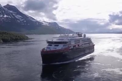 Норвегия отказалась принимать круизные лайнеры из-за новой вспышки коронавируса
