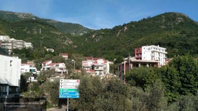 Посол Украины возмутился открытием границ Черногории для туристов из России