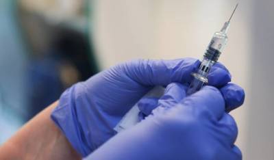 Россию предостерегли от спешки с массовой вакцинацией от коронавируса