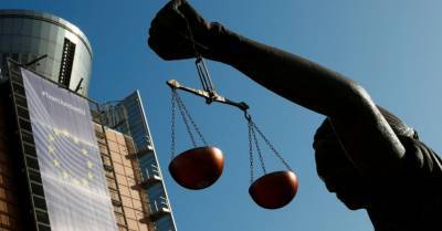 Европейский суд усиливает давление на Польшу из-за реформы судебной системы
