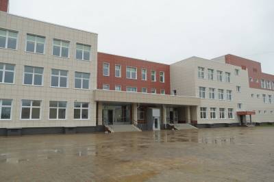 Новая школа в Дальнем почти готова к учебному году