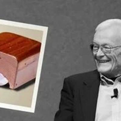В США умер один из создателей первой компьютерной мыши Уильям Инглиш