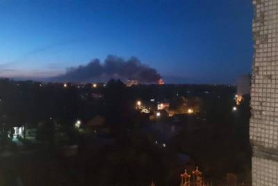 Ночной пожар в Твери был виден в нескольких районах