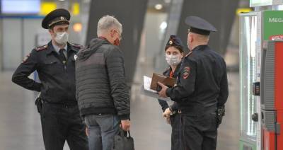 В РФ сняли ограничения на безвизовый режим для краткосрочных командировок иностранцев